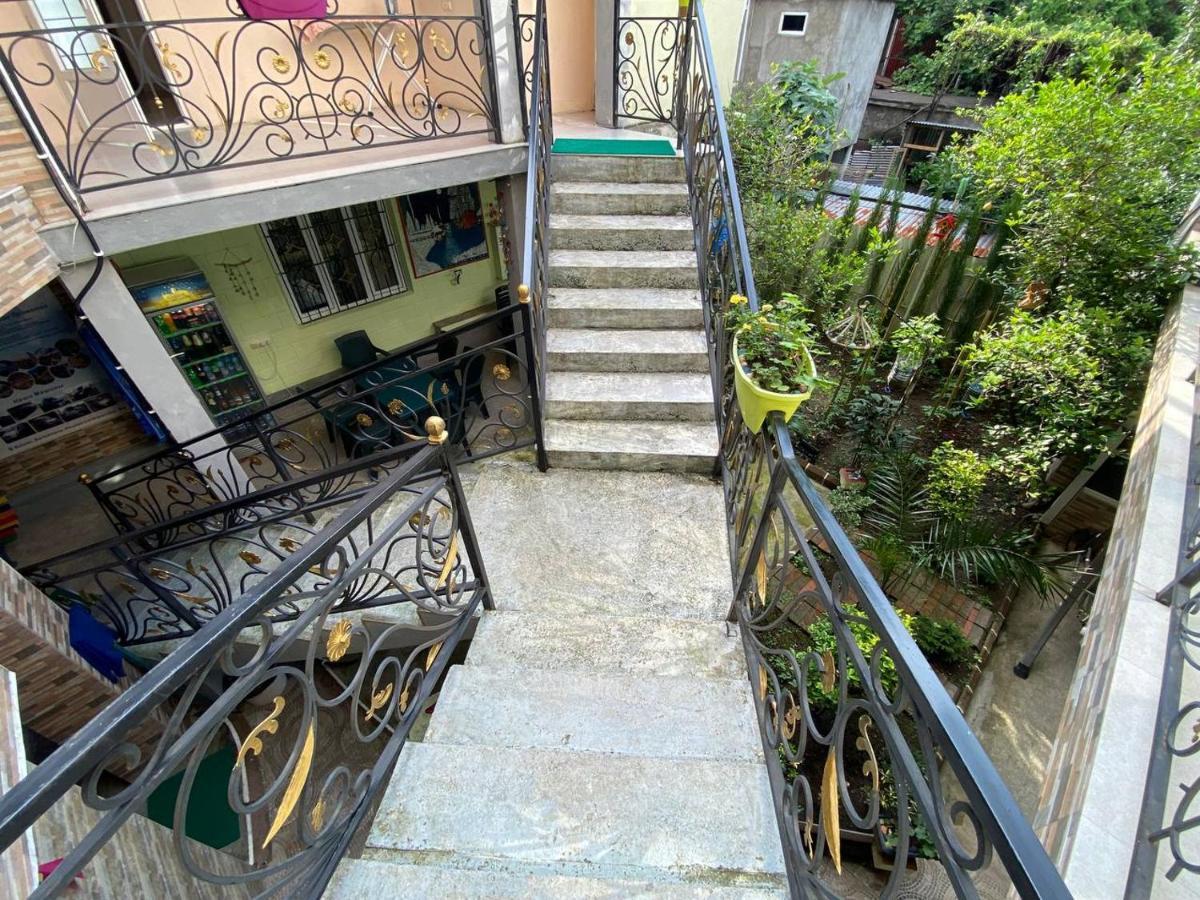 Guest House Ocean Force Batumi Ngoại thất bức ảnh