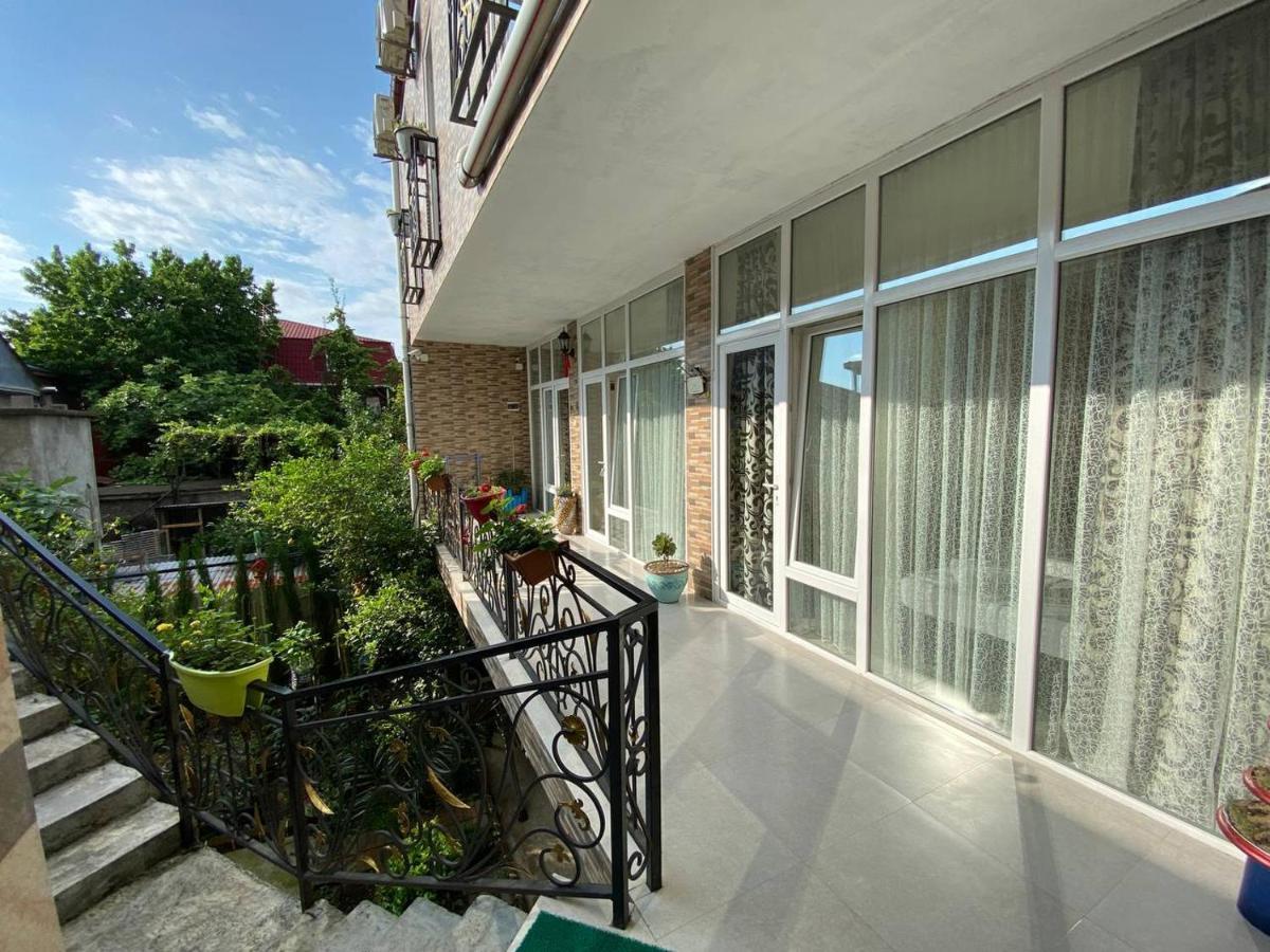 Guest House Ocean Force Batumi Ngoại thất bức ảnh