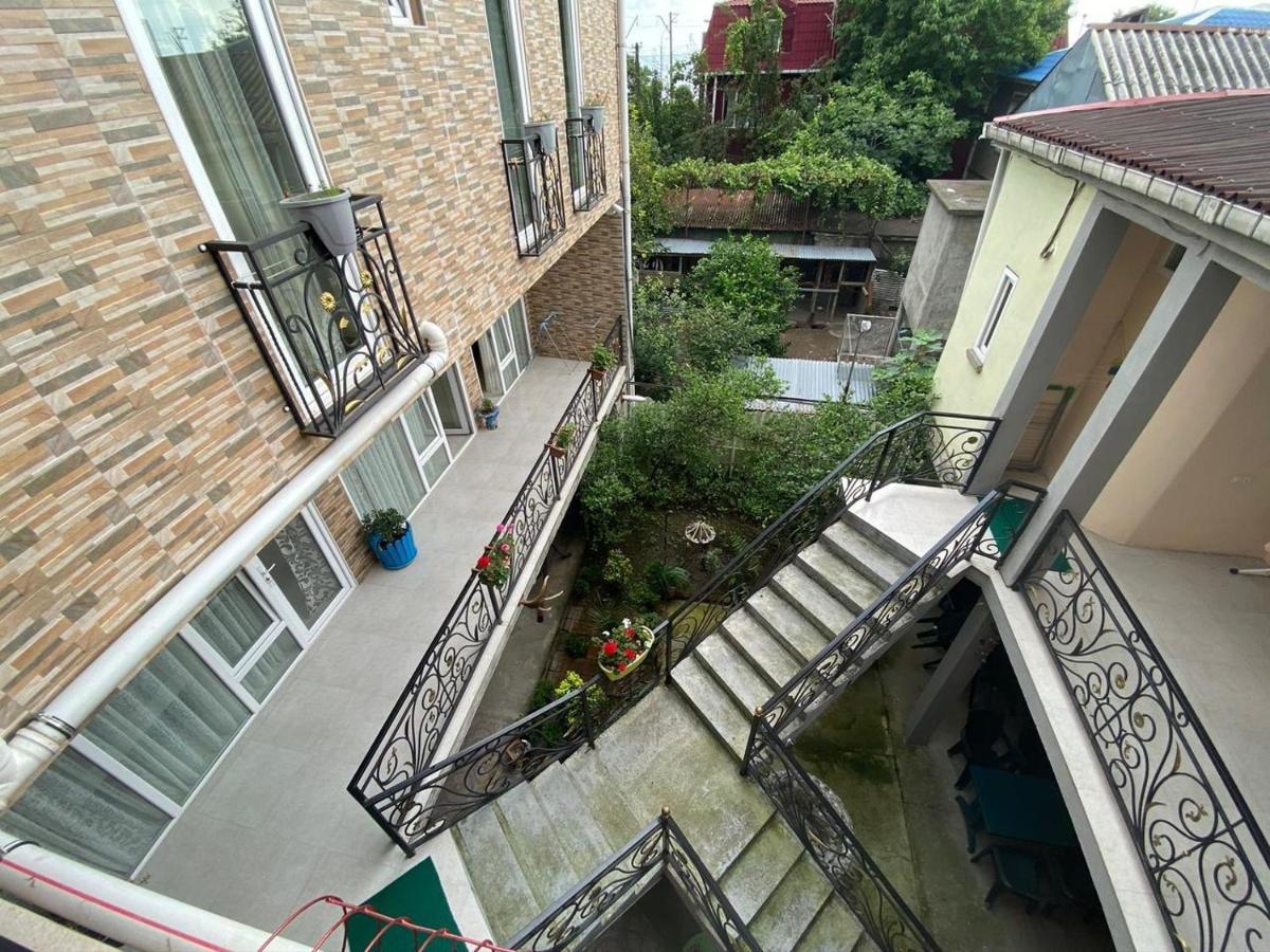 Guest House Ocean Force Batumi Ngoại thất bức ảnh