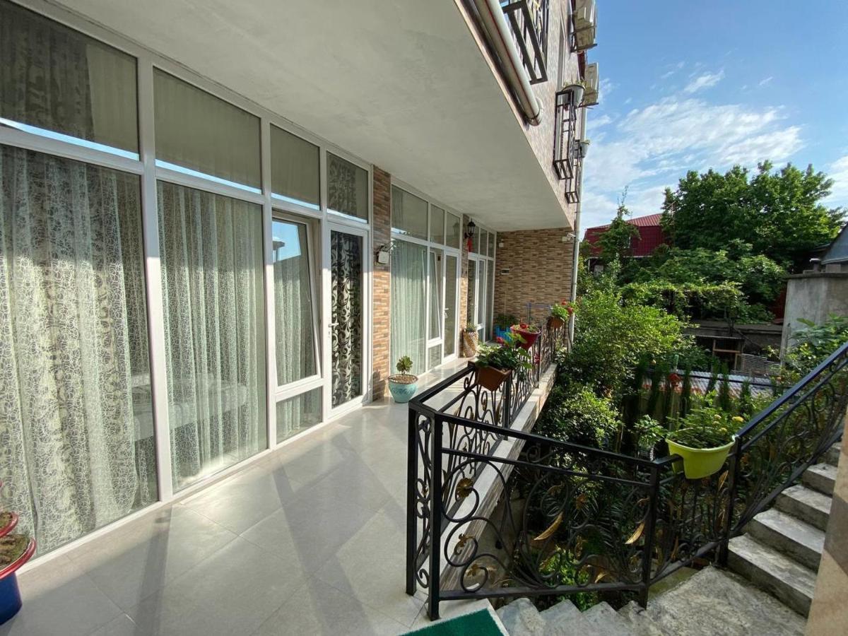Guest House Ocean Force Batumi Ngoại thất bức ảnh