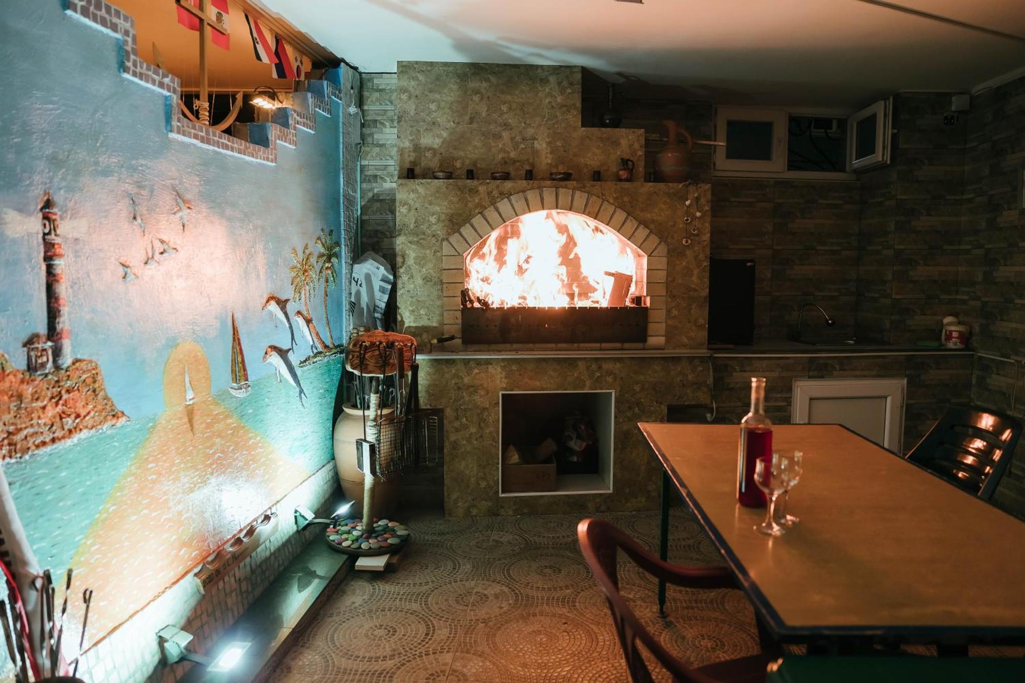 Guest House Ocean Force Batumi Ngoại thất bức ảnh