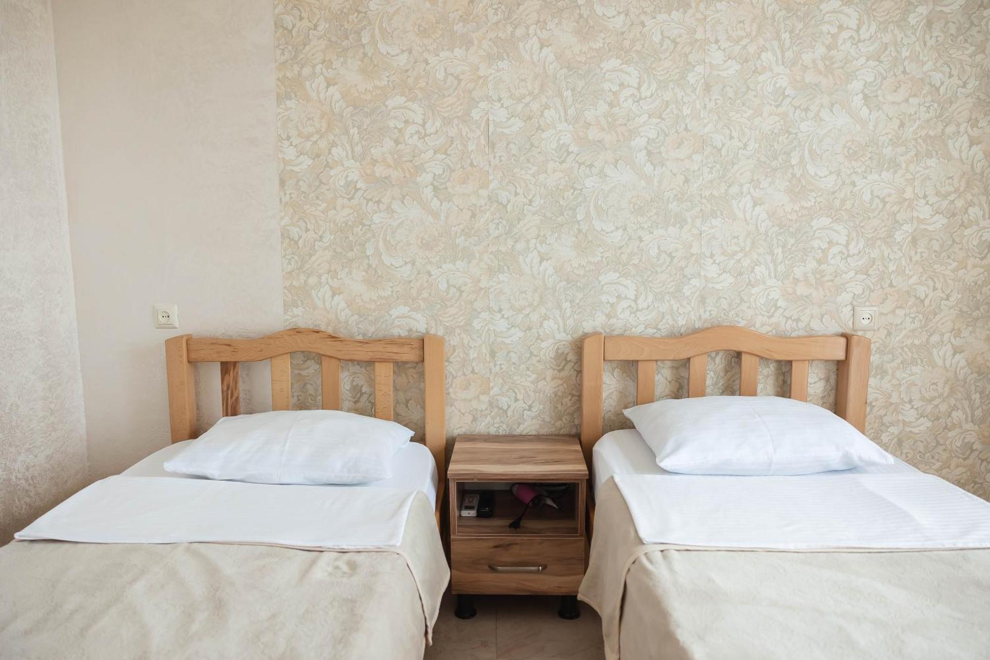Guest House Ocean Force Batumi Ngoại thất bức ảnh